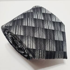 Ateseta Sartoriale Black & Silver Geometric Pattern Men's Silk Necktie Jacquard
